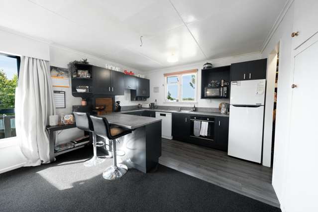 61 Half Mile Road Tuatapere_1