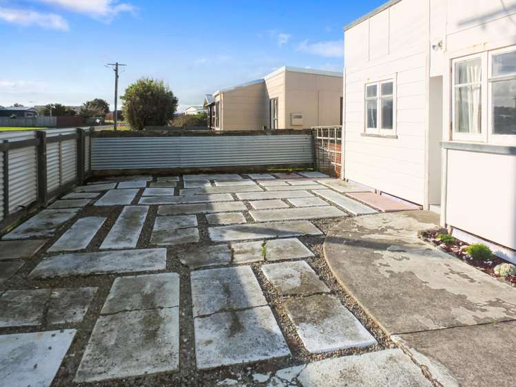 11 Thomas Place Foxton Beach_15