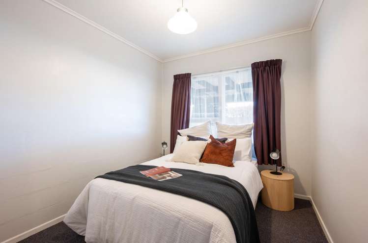 1/8 Norwich Street Stoke_9