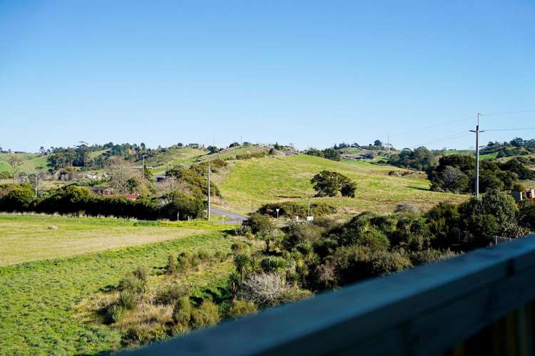 8 THOMASON CRESCENT Pokeno_23