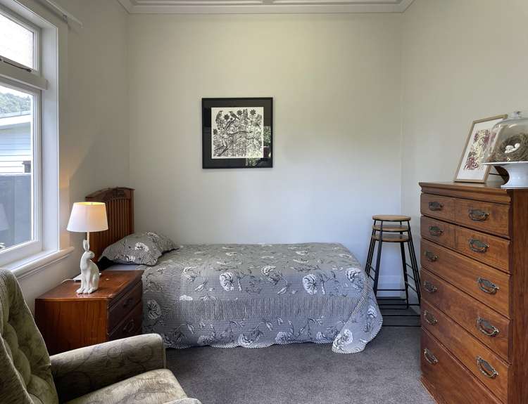 11 Apirana Avenue Regent_20