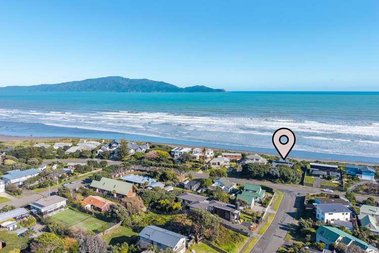 75 Field Way Waikanae Beach_31