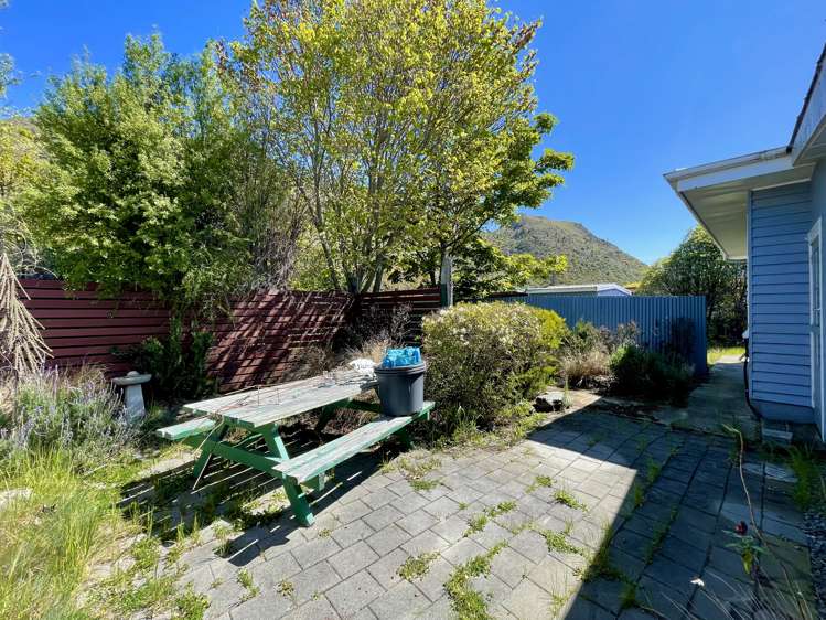 77 Bledisloe Street Kurow_15