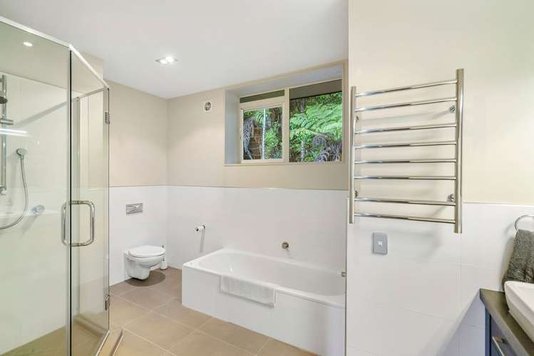 9 Herrings Cove Place Titirangi_14