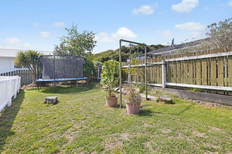 3 Ensign Lane Whitby_21