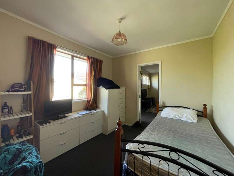 42 Takapu Street Henderson_11