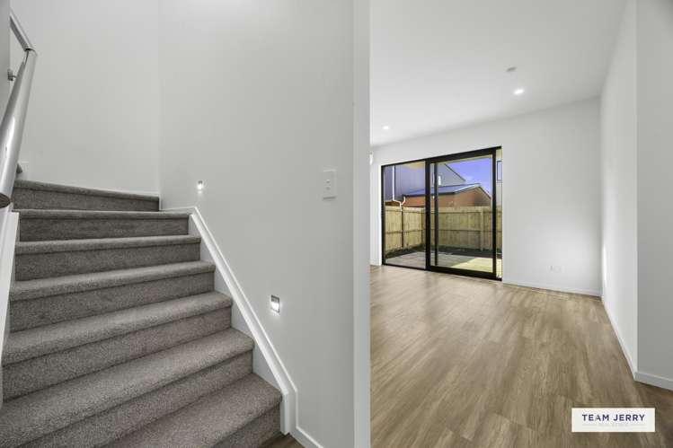 36 Stableford Crescent Opaheke_17