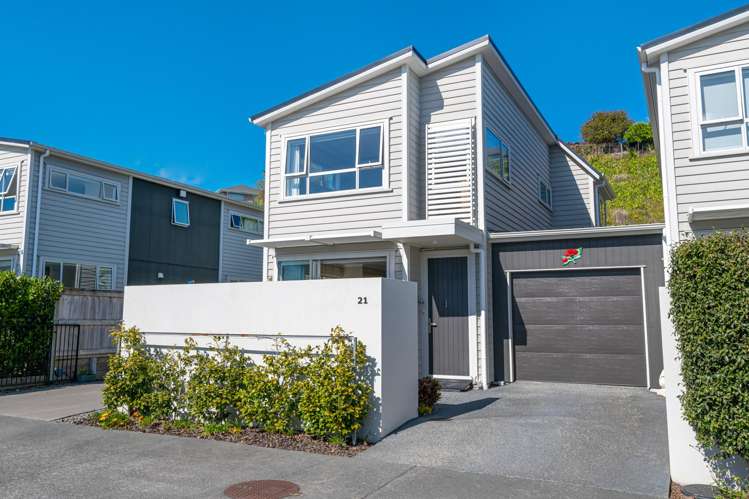 21 Sanremo Lane_5