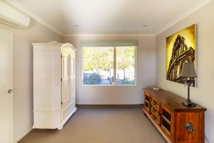 3 Romney Close Richmond_19