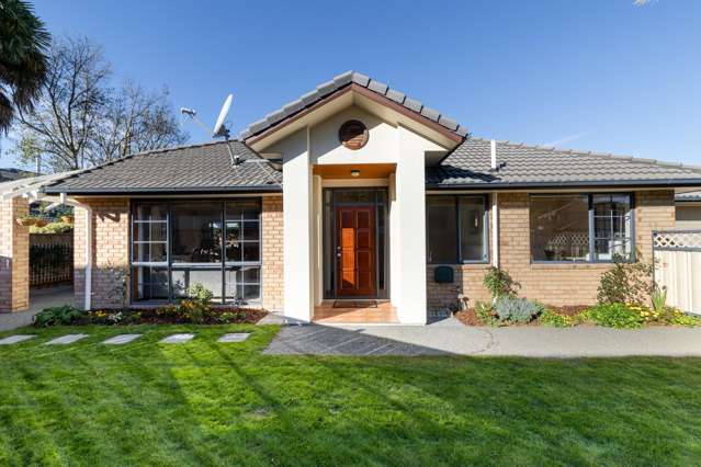 Prestigious Taradale Address