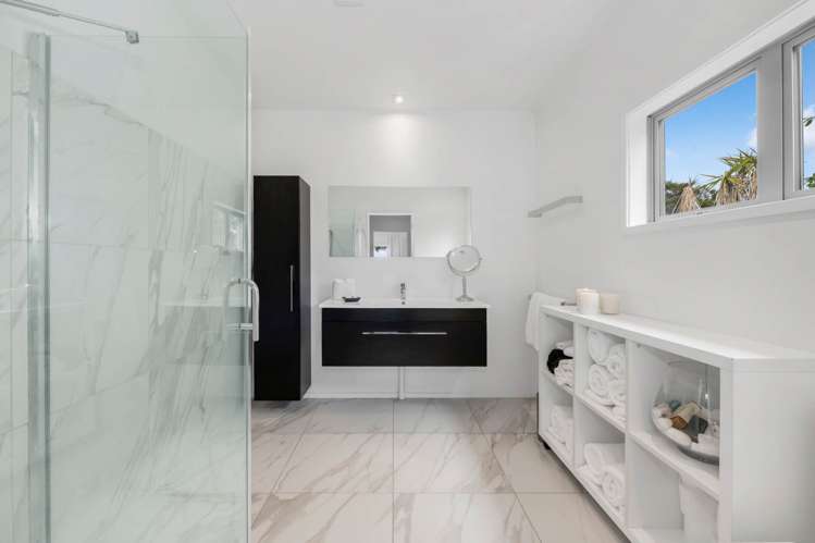 26 Crossland Place Maraetai_11