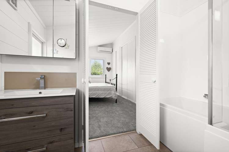 5 Saint Hill Lane Havelock North_8