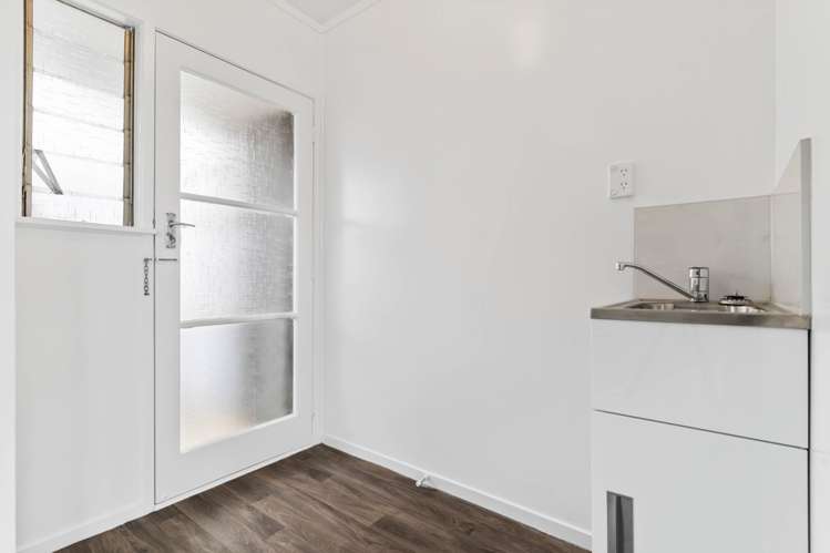 1/2 Marsden Avenue Mount Eden_14