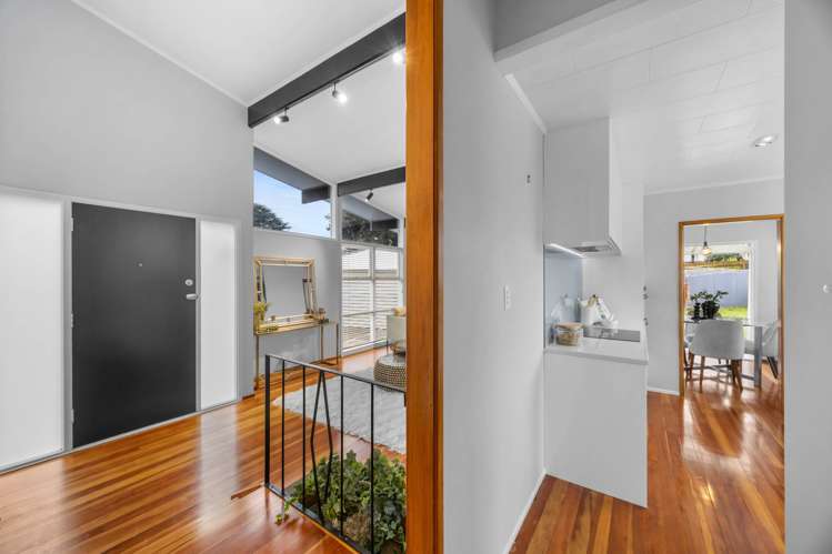 4 Dunstall Place Mangere Bridge_37