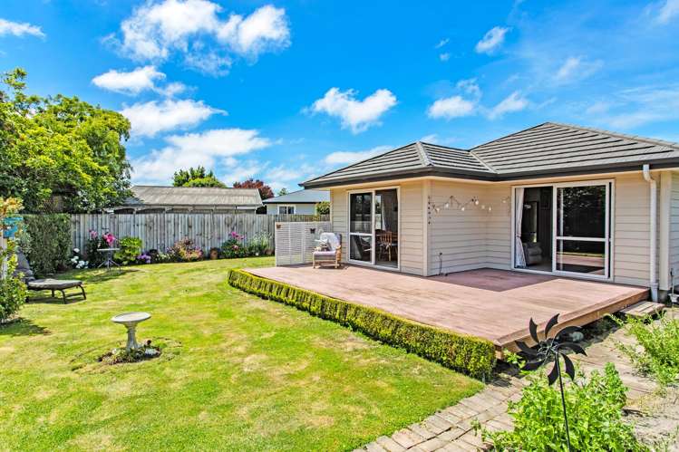 21 Bideford Place Dallington_10