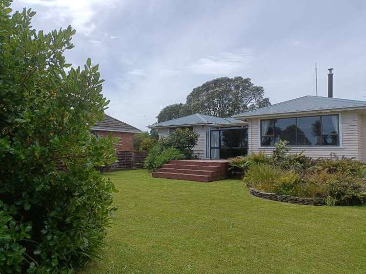 15 Nelson Quay Cobden_14