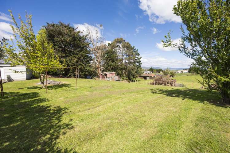 13 Puketea Street Tokomaru_26