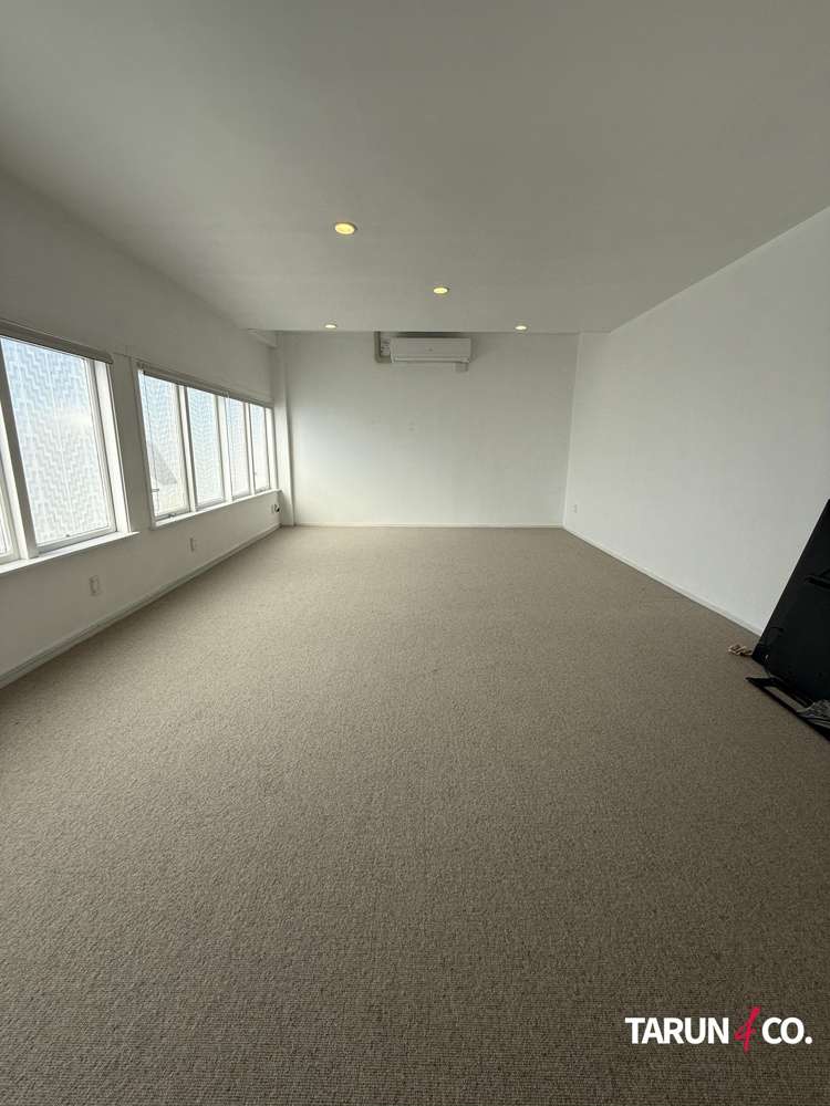 F/164 Stoddard Road_0