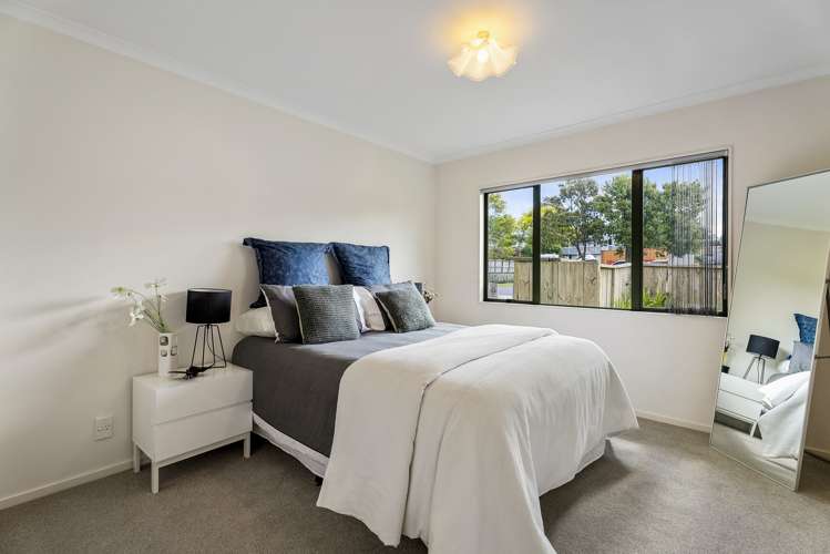 1/919 Whangaparaoa Road Manly_9