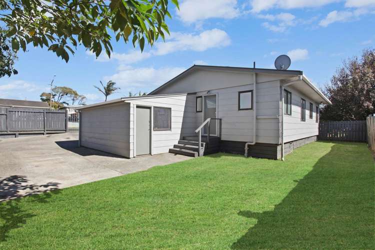 48 Clendon Avenue Papatoetoe_6
