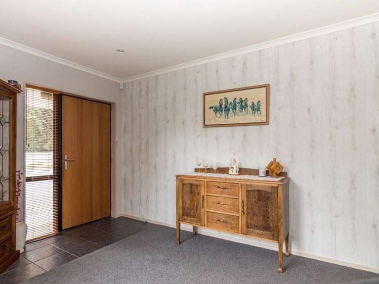 112 Long Melford Road Awapuni_7