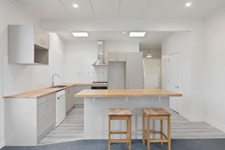 44 Carthew Street Okato_14