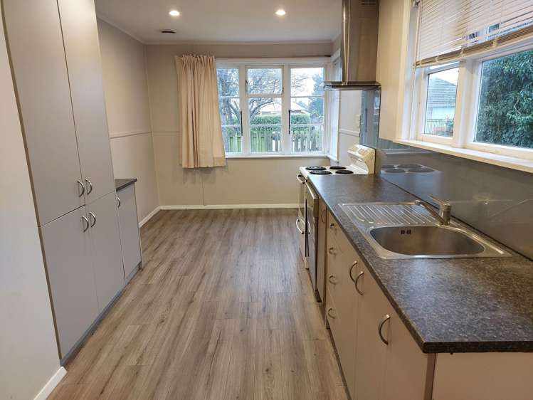 87 Hoani Street Northcote_10