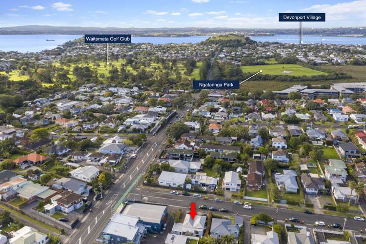 2 Kawerau Avenue Devonport_17