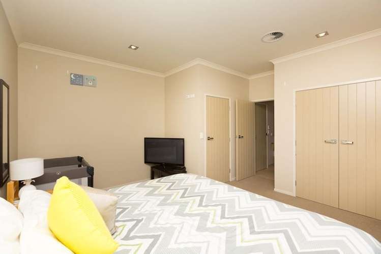 32 Links Drive Waiwhakaiho_36