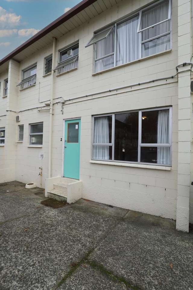 Flat 2/53 Albert Street Hamilton East_1