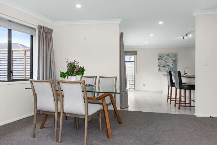 12 Portland Place Poraiti_7