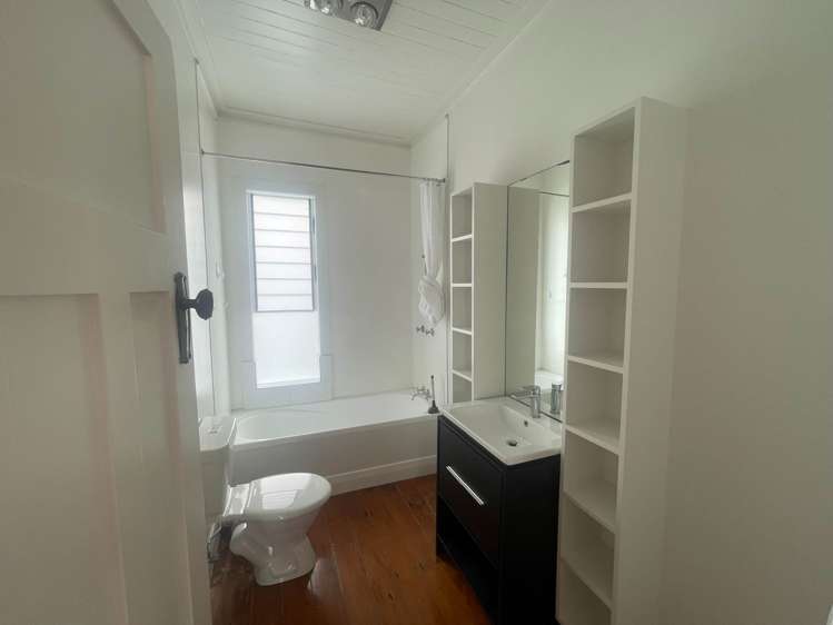 1/5 Barrington Road Grey Lynn_12