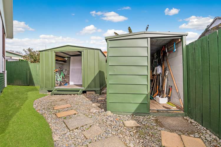 2/23 Starforth Place Henderson_12