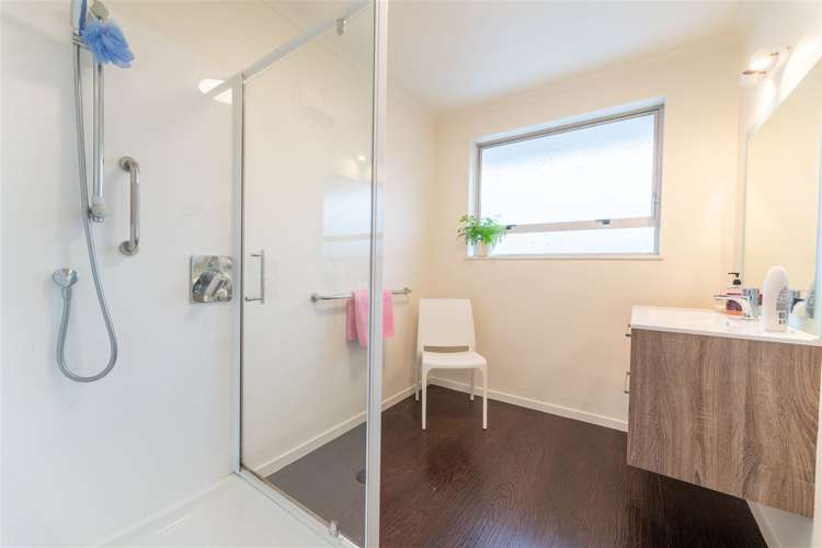 24 Balmoral Street Marchwiel_2