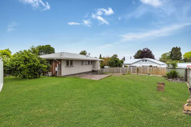 36 Youngs Road Papakura_16