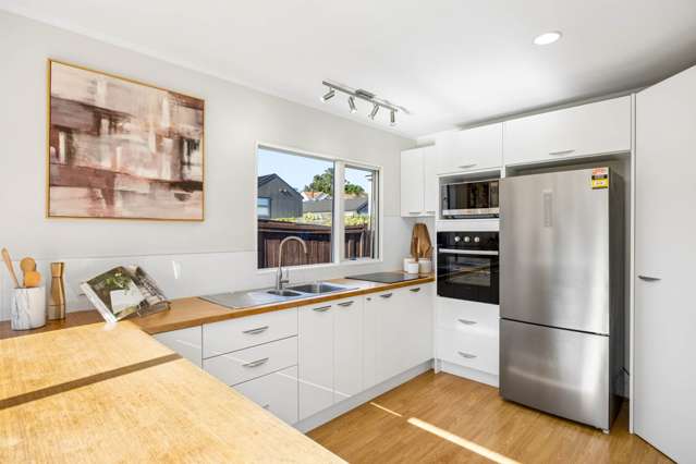 8a Derby Downs Place Ellerslie_4