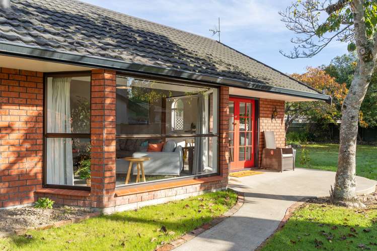 8 Cobham Place Solway_1