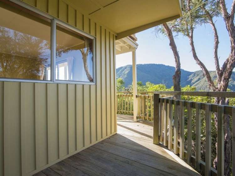 782 Queen Charlotte Drive Havelock_17