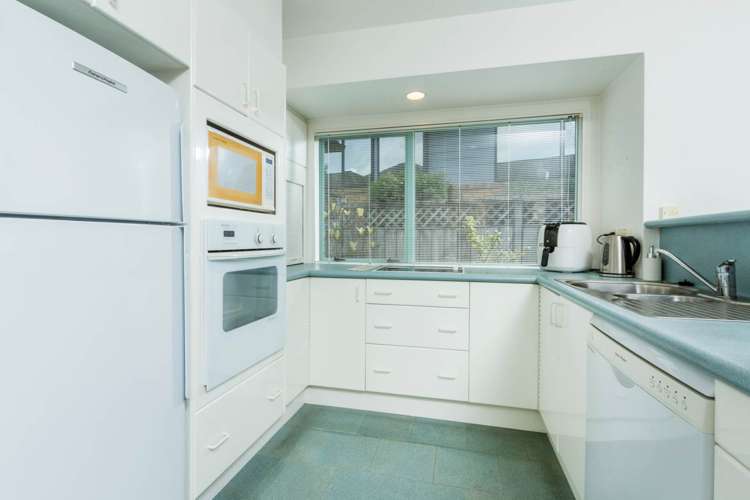 1/44 Seaview Road Castor Bay_7