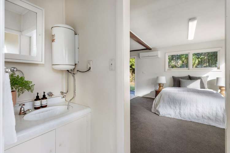 141 Saint Albans Street Saint Albans_21