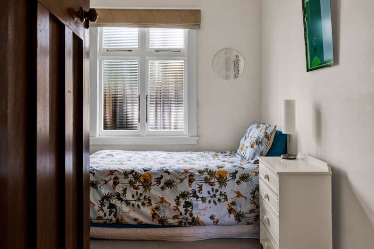 35 Cameron Street New Plymouth Central_17