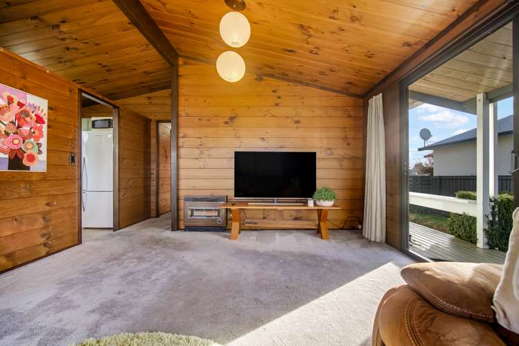 247 Tukapa Street Westown_6