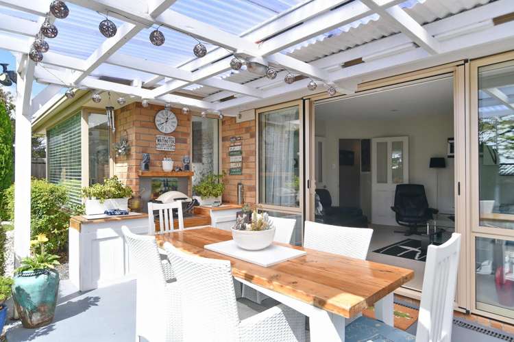 22 Sweet Waters Place Woolston_17