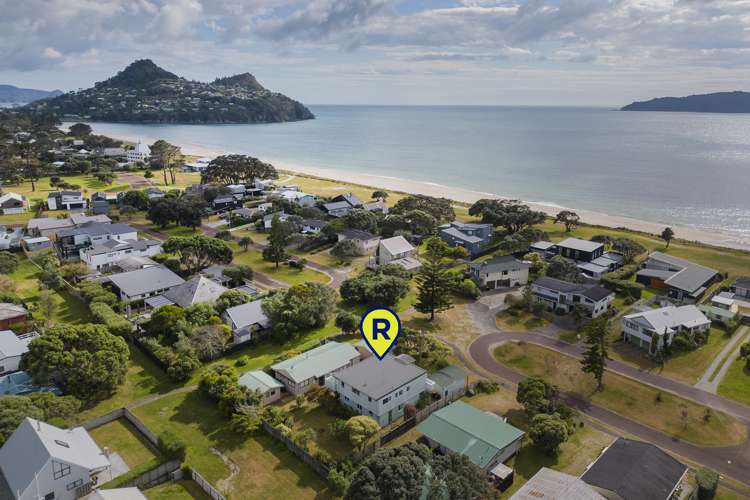 13 Easdale Place Pauanui_1