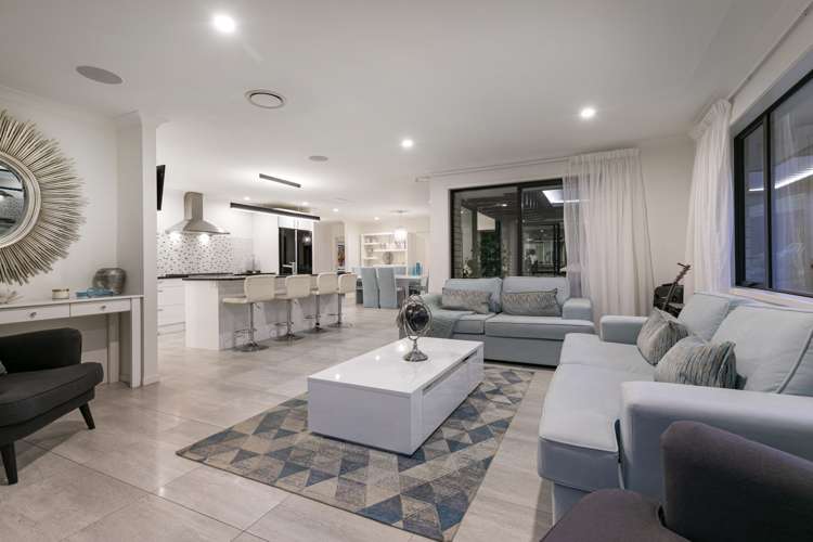 17 Wautaiti Drive Riverhead_7