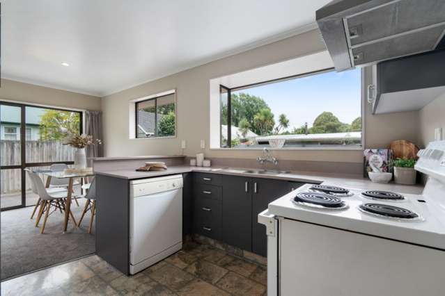 2/52 Truman Road Bryndwr_4