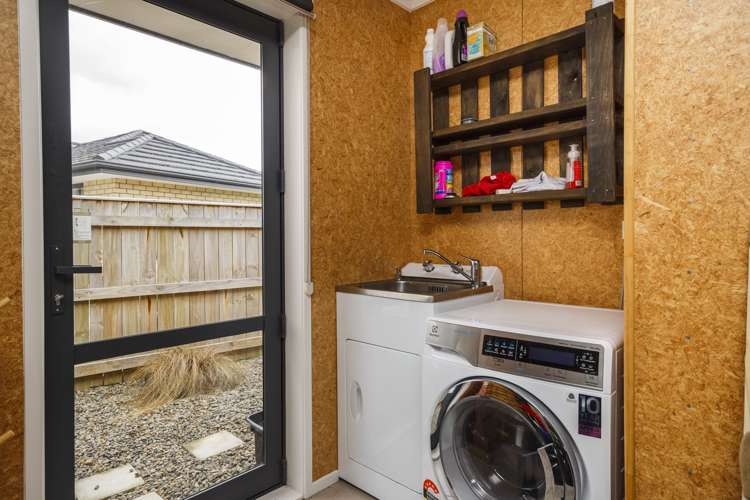 6 Peckham Lane Ashhurst_11