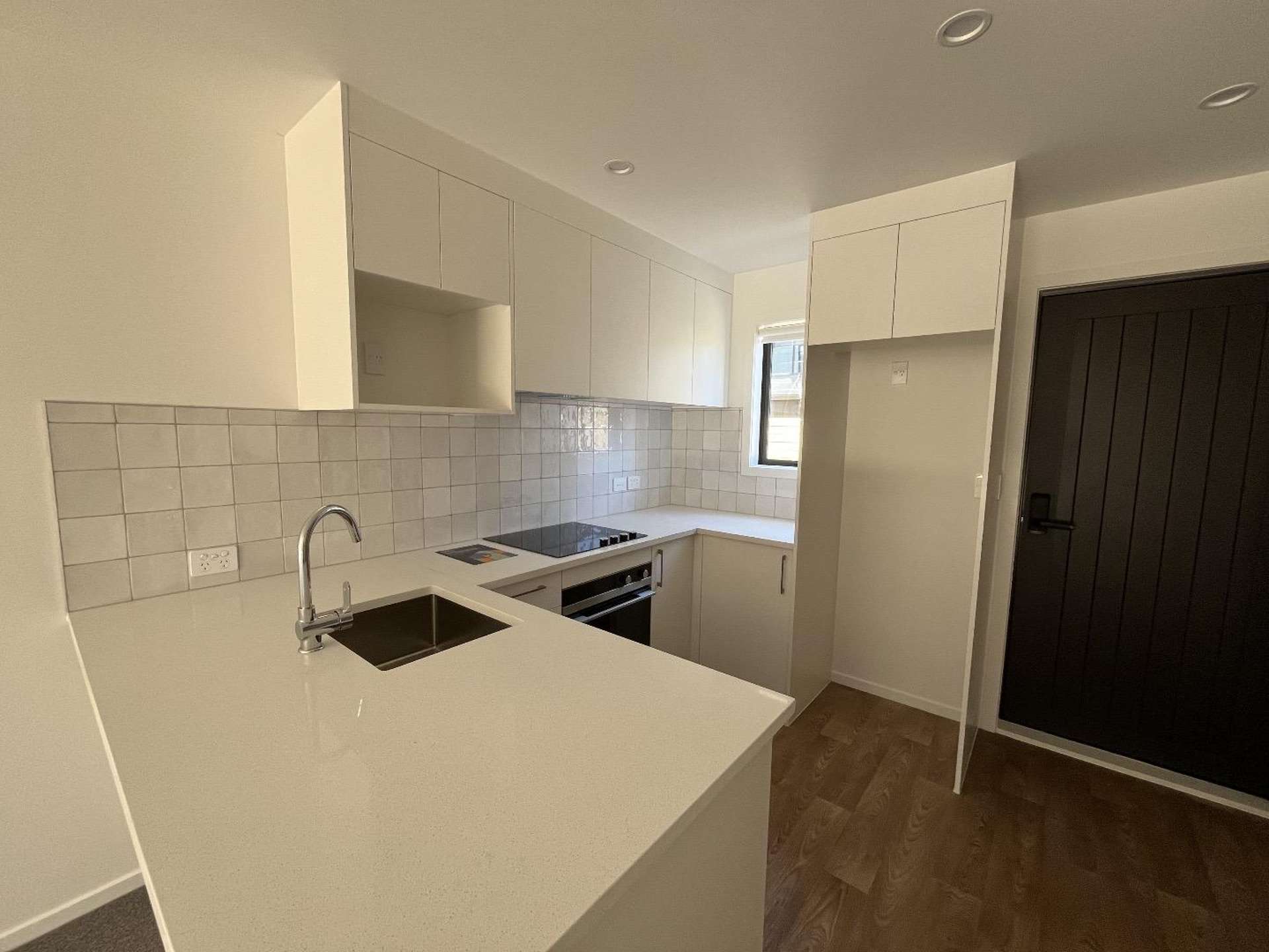 7/30 Bowater Place 10686_0