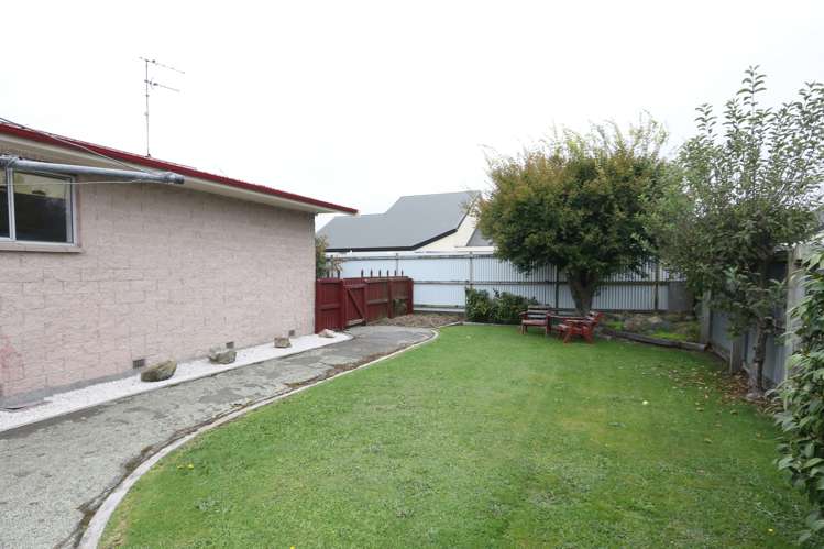 1/66 William Street Ashburton_17