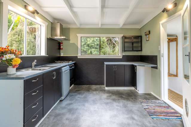 39 Whakarite Road Ostend_2